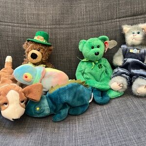 6 Beanie Babies